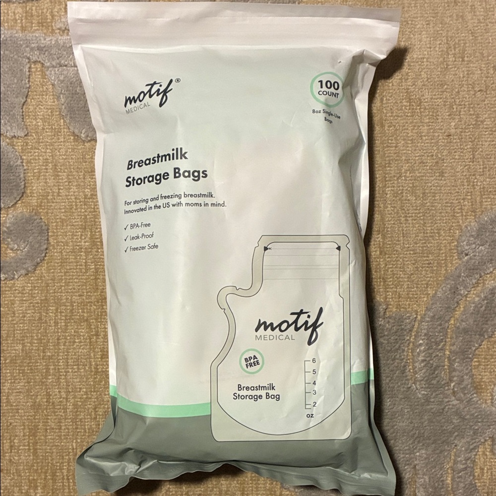 Motif Breastmilk Storage Bags